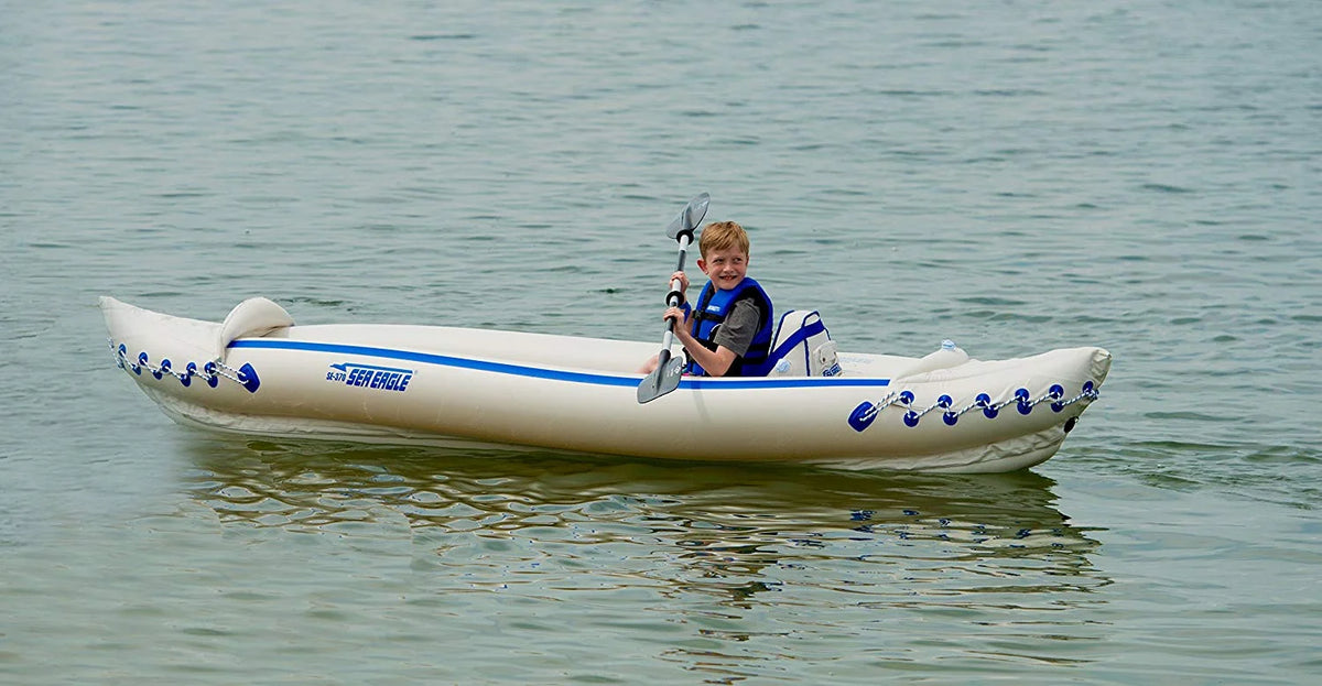 3 Person Inflatable Kayak Canoe with Paddles D544