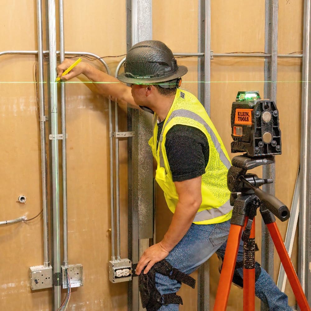 Compact Self-Leveling Green Laser Level M753241