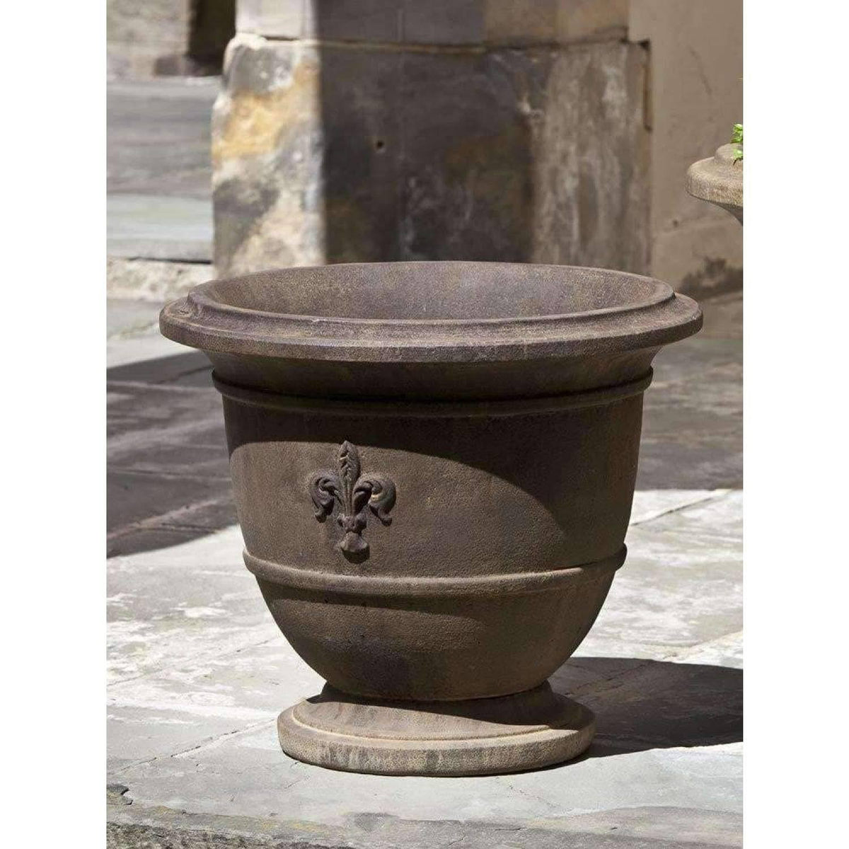 Natural Small Urn P88322