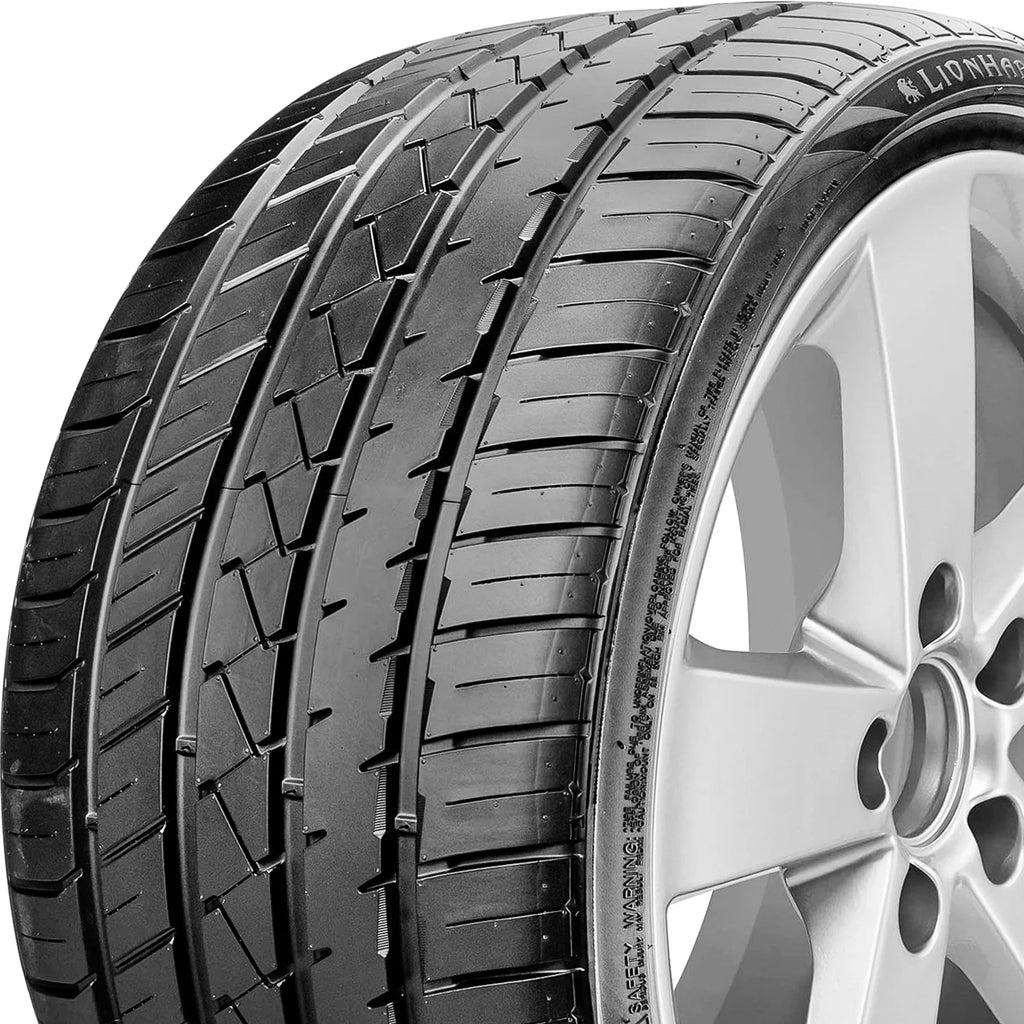 255/30ZR22 95W XL A/S Performance Tire Q445509
