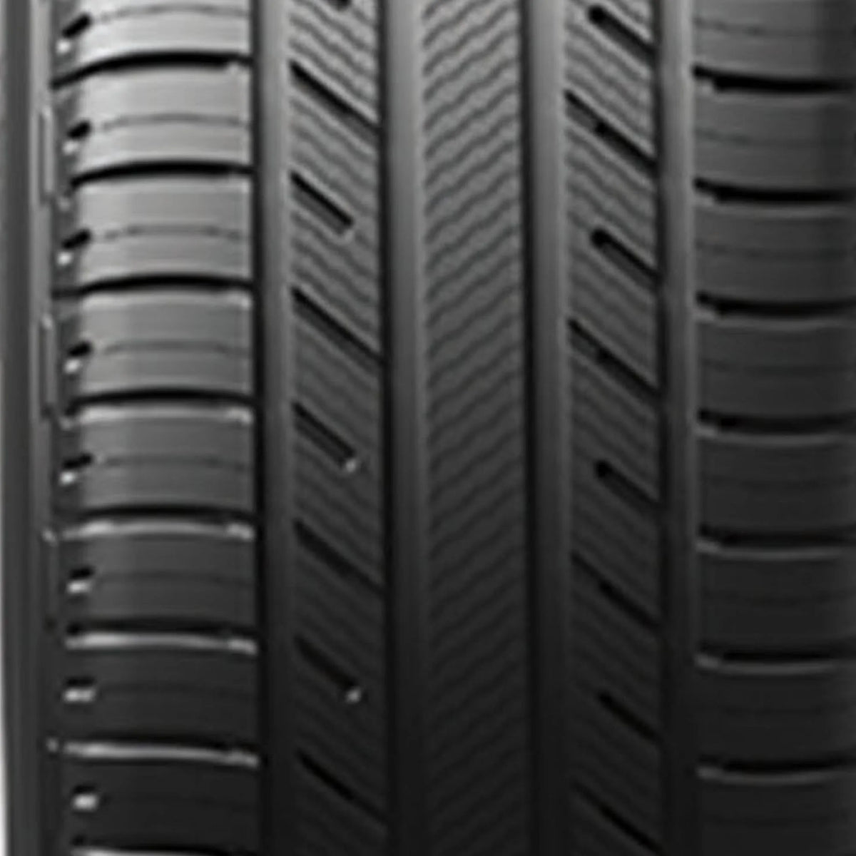 All Season 235/65R18 106V Passenger Tire Z304
