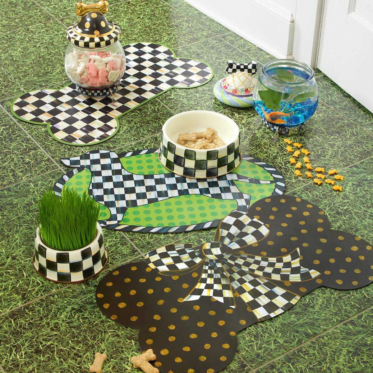 Check Pet Dish P6245