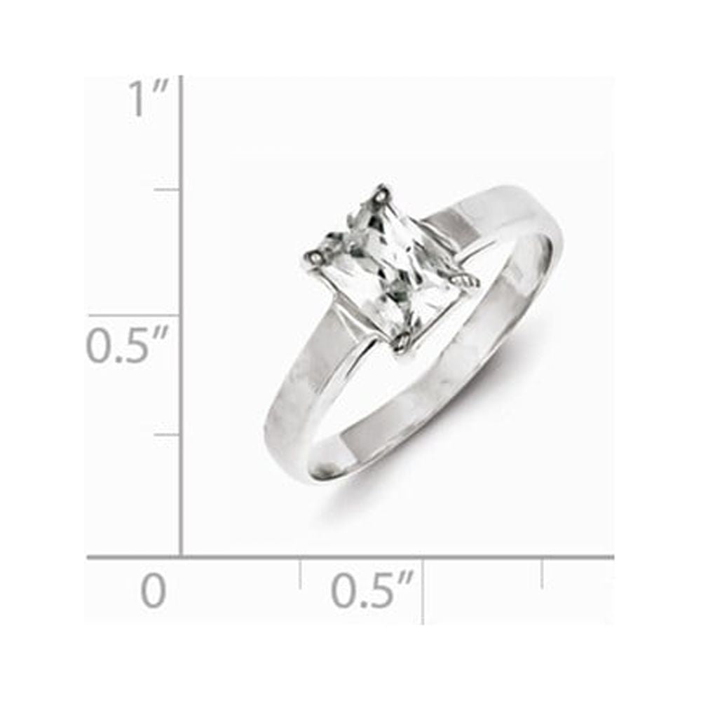 925 Sterling Silver Solitaire Emerald CZ Ring Size 8 B736980