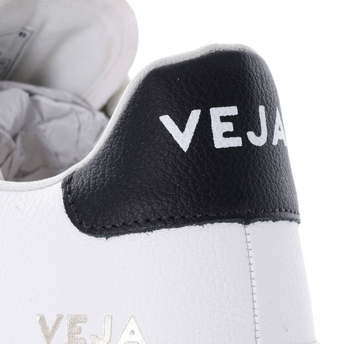 White Black Sneakers K318212