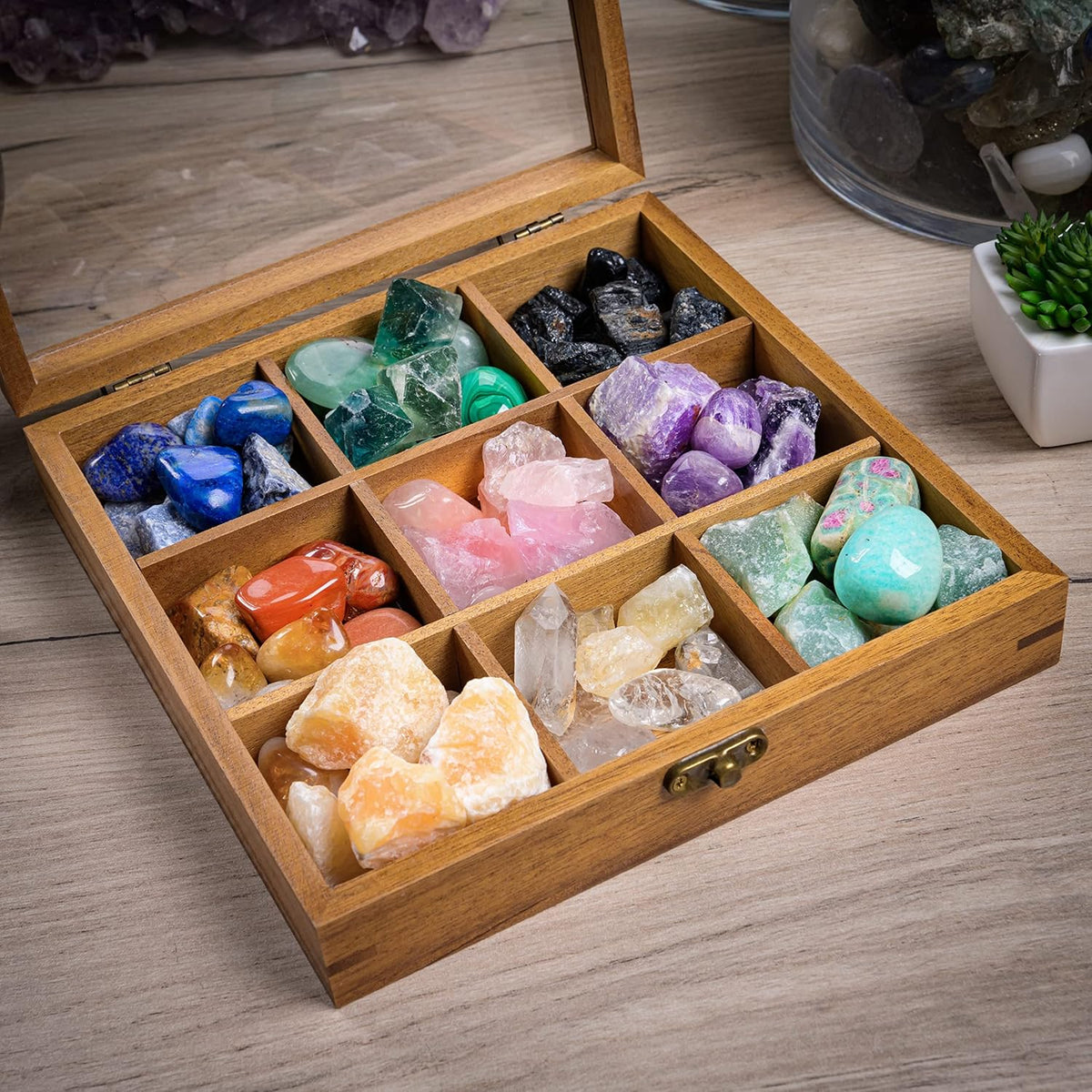 9 Grid Crystal Display Case with Acrylic Lid D185