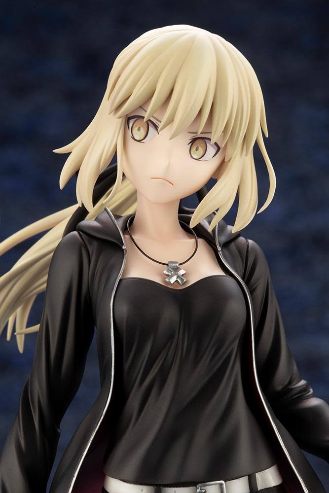 1/7 Scale Figure R757