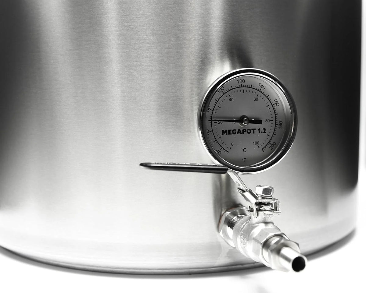 Stainless Steel Brew Kettle With Volume Markings 15 Gallon T13648