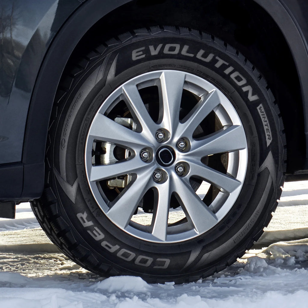 Set of 4 Winter Snow Tires 235/65R18 106T J1223