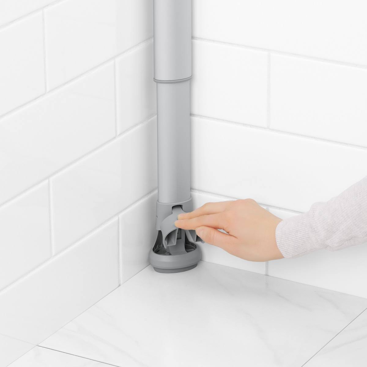 Aluminum Pole Shower Caddy B59597