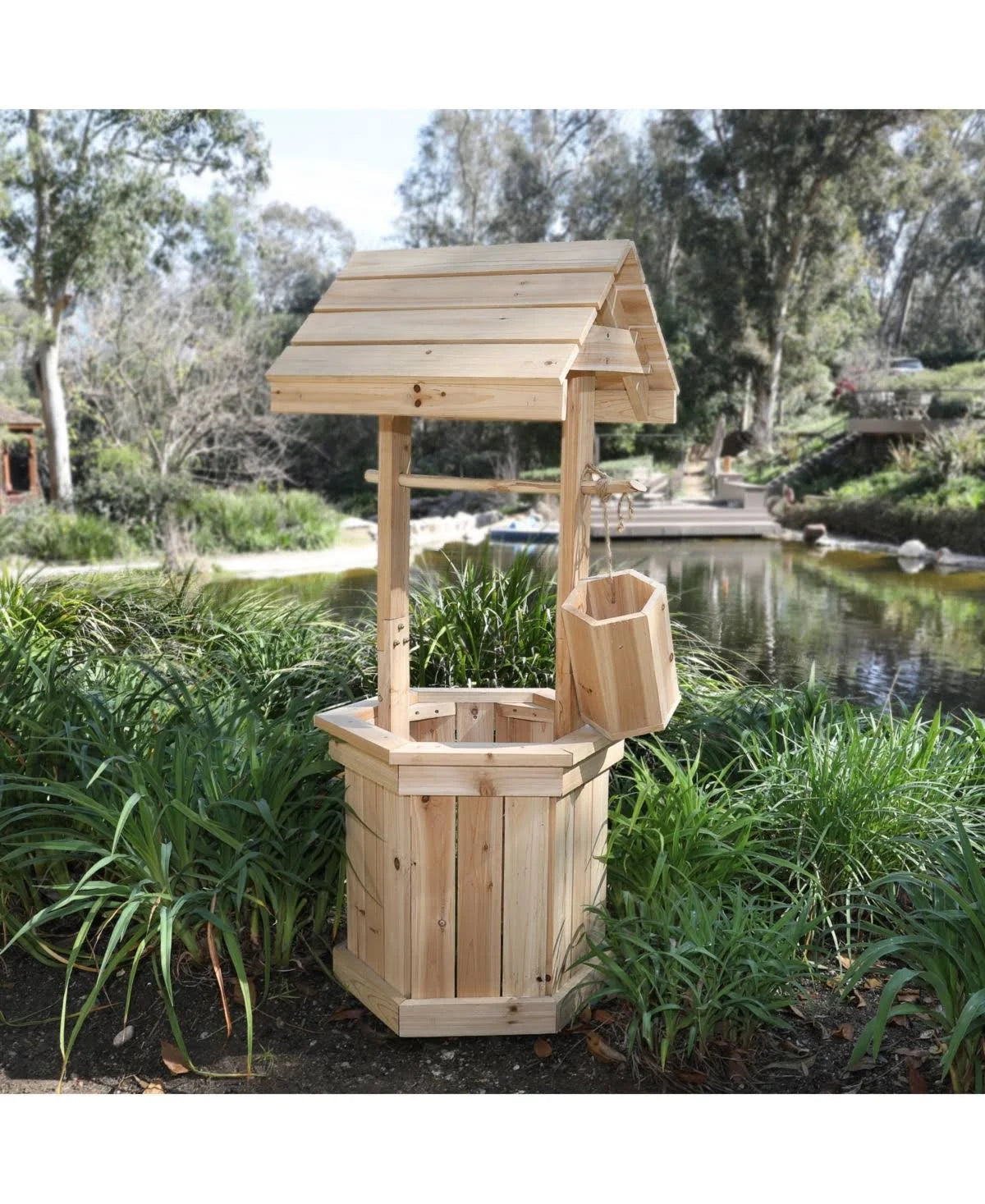Natural Decorative Wishing Well Q6615