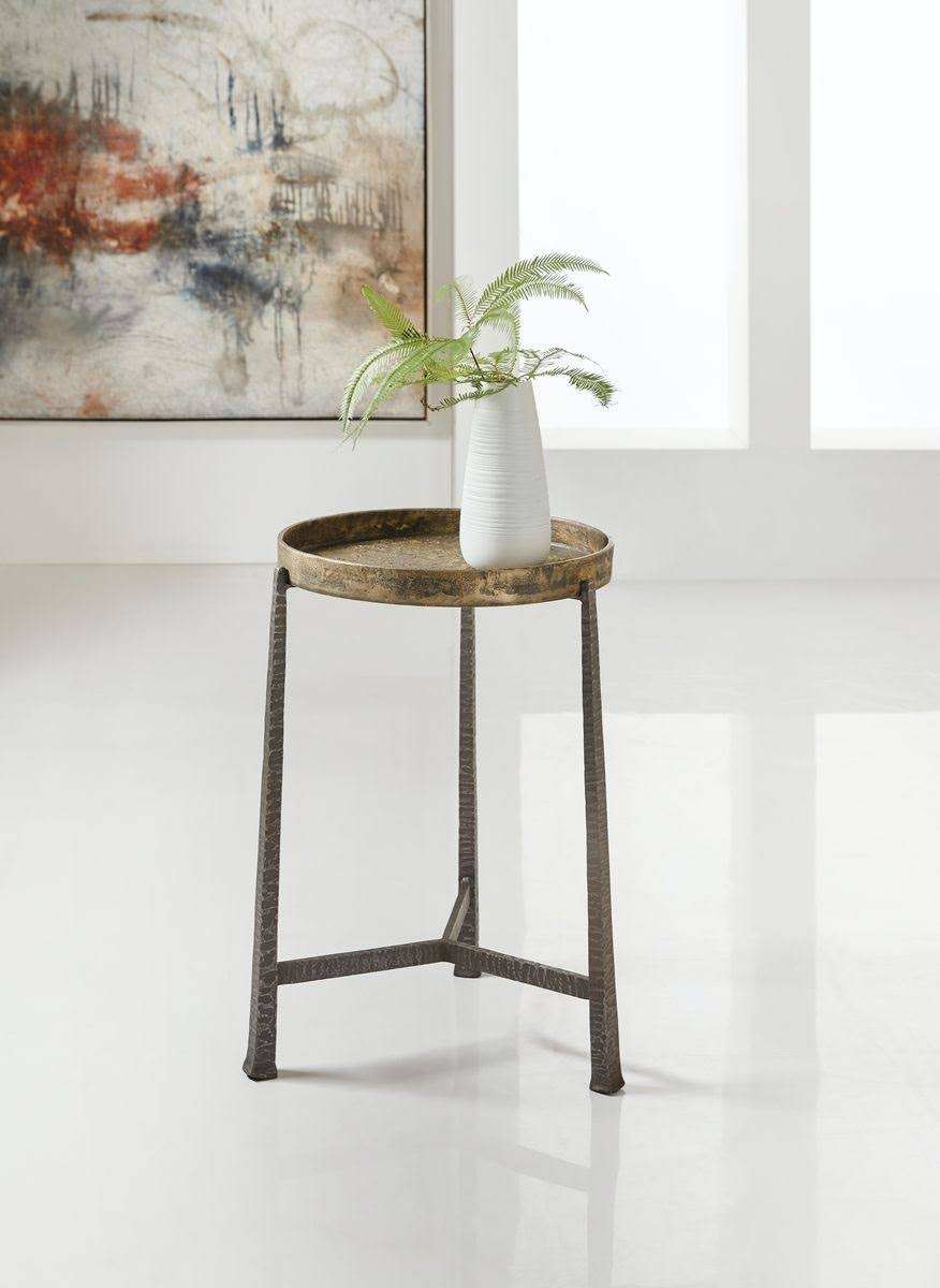 Accent Table G4047