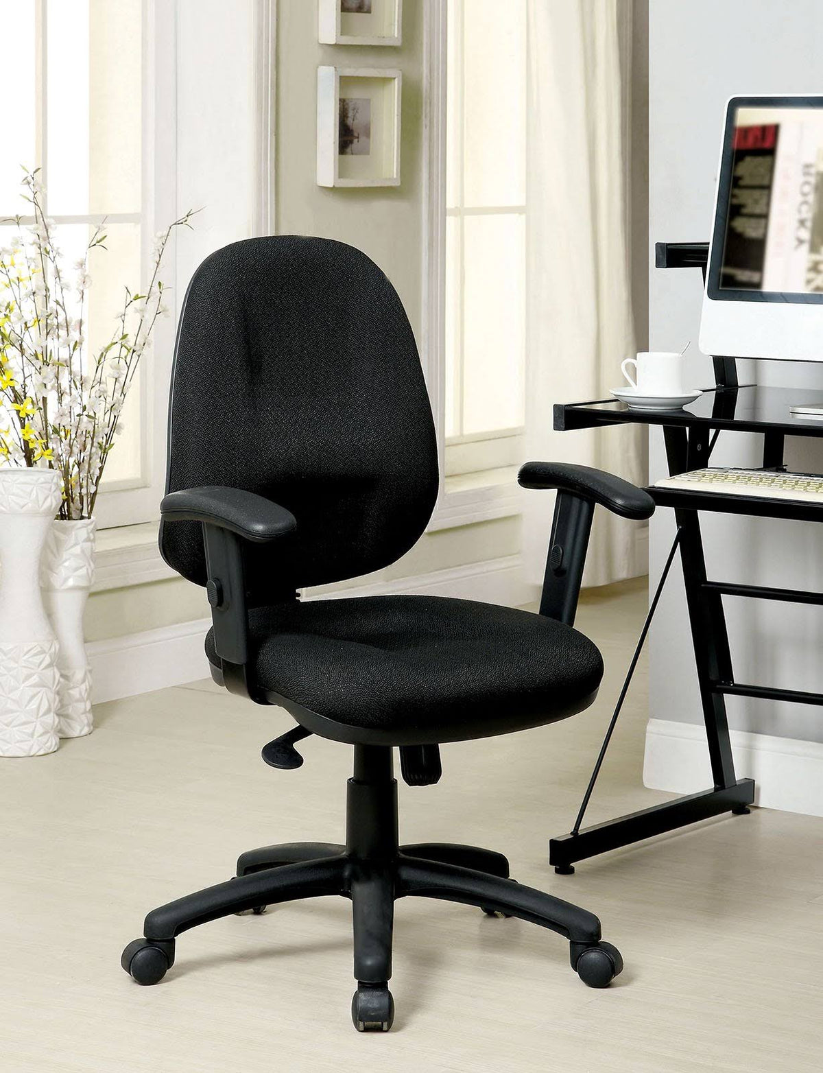 Black Office Chair G584
