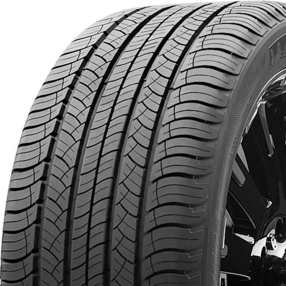 235/65R17 104H Touring Tire W7377